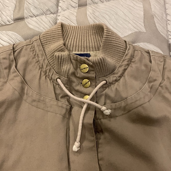 Generra Tan Medium Weight Vest Outer Wear Dog walking  Camping Jogging Traveling - Picture 2 of 16